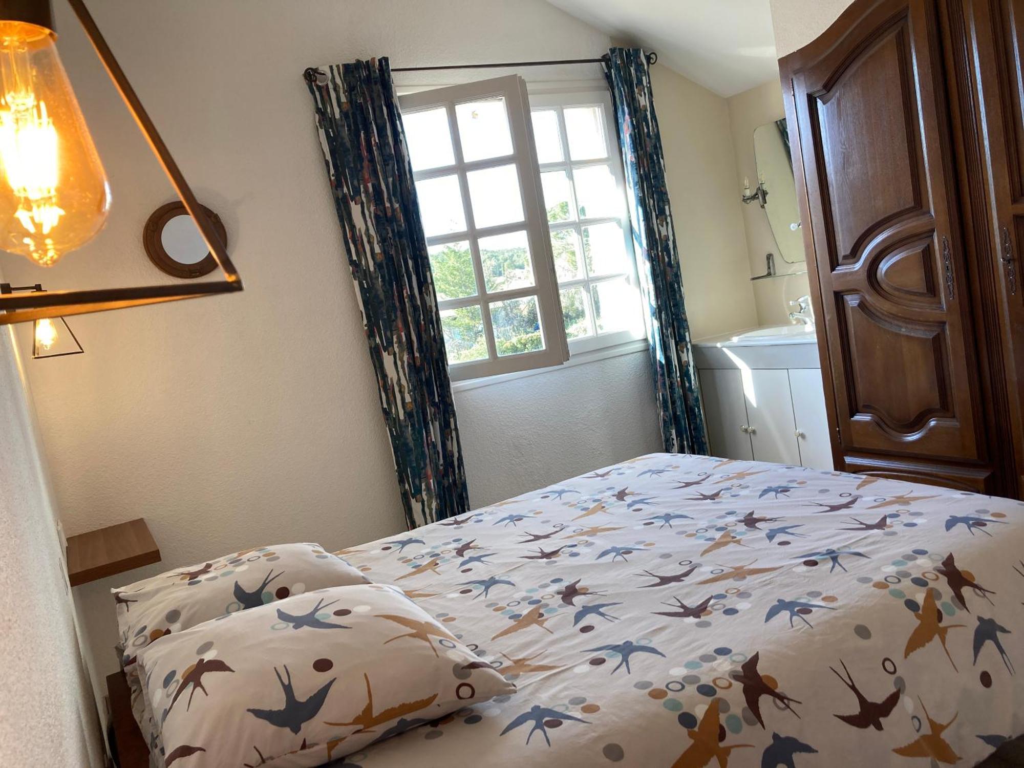 Les Bougainvillees De Camargue Villetelle Room photo