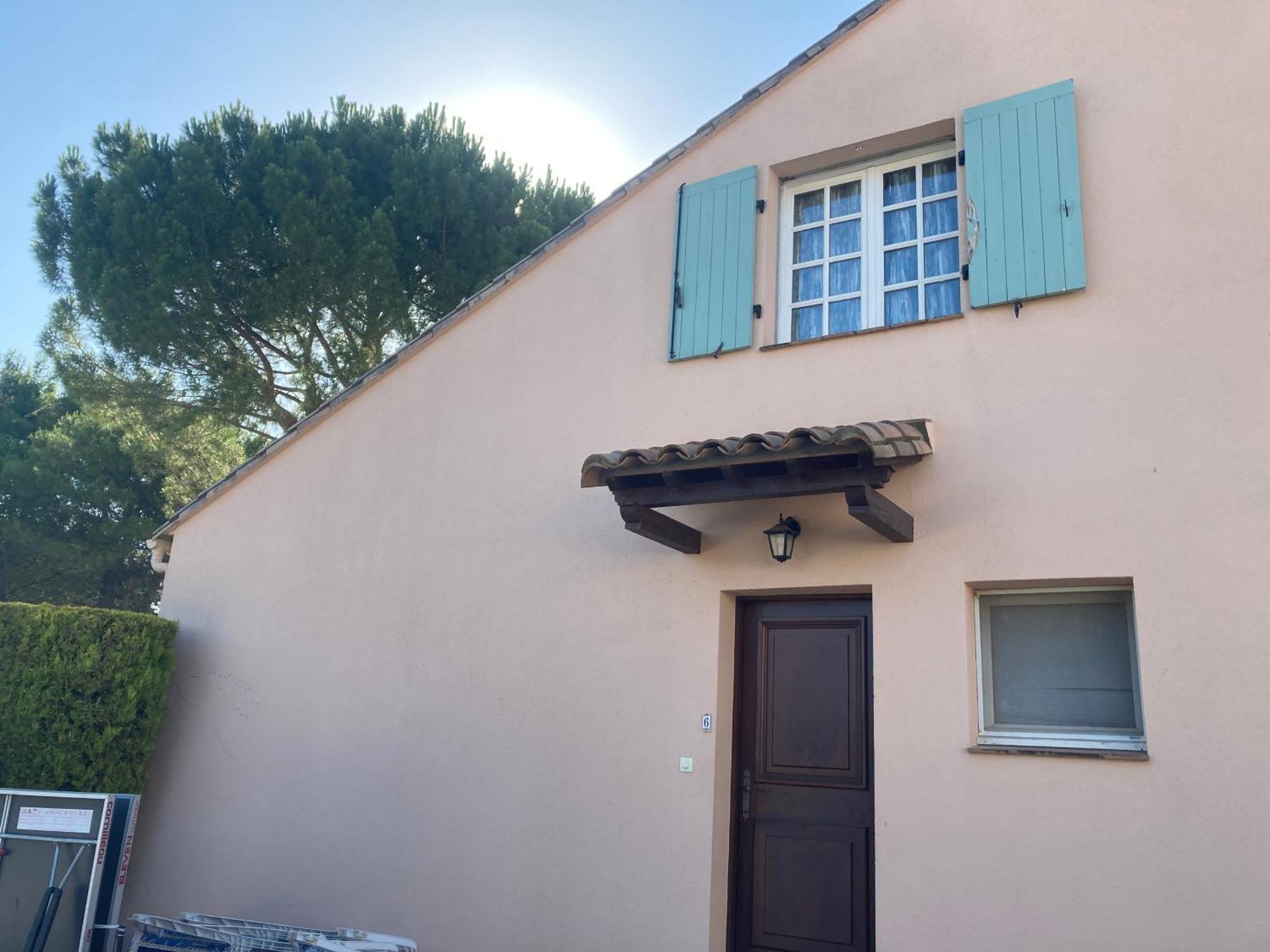 Les Bougainvillees De Camargue Villetelle Room photo