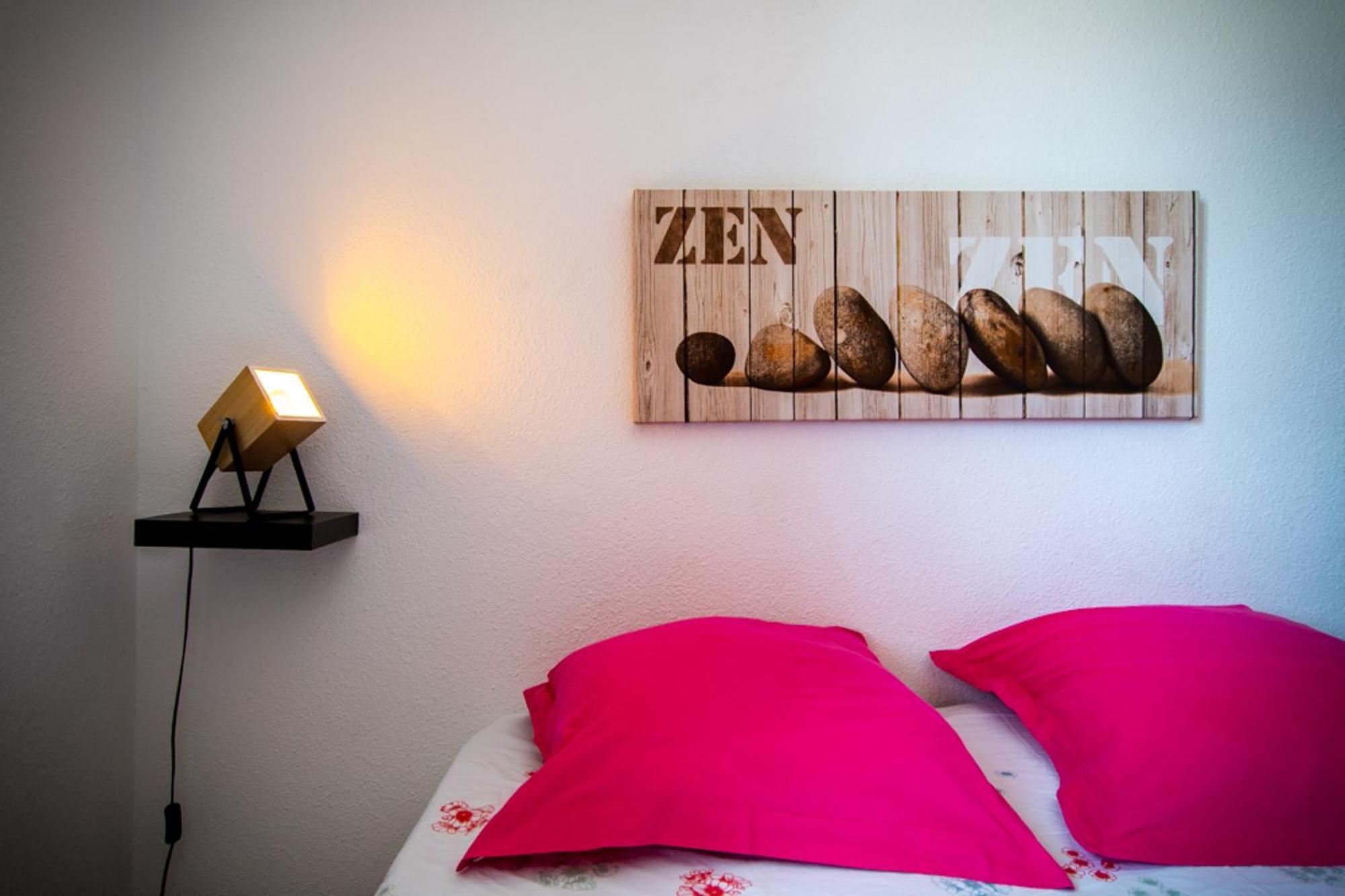 Les Bougainvillees De Camargue Villetelle Room photo
